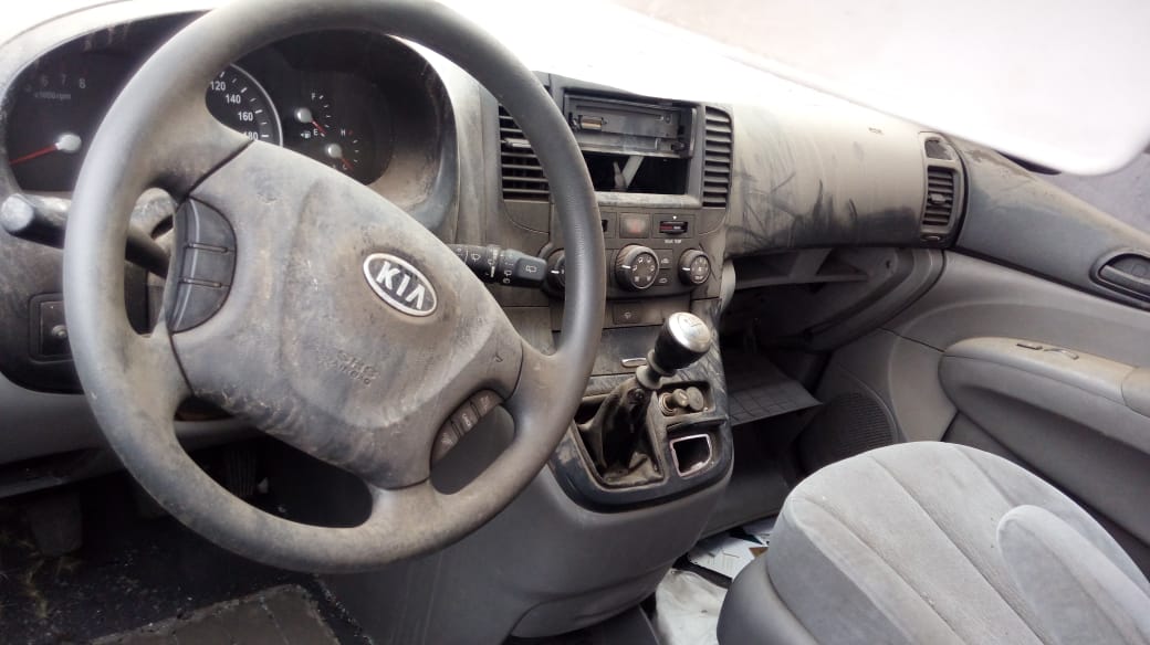  Kia NEW CARNIVAL 2009    EN DESARME